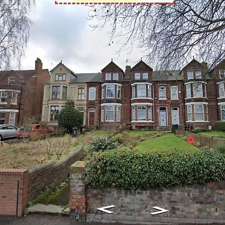 Lovely Bedroom With Shared Kitchen & Bathroom Free Parking Walsall Extérieur photo