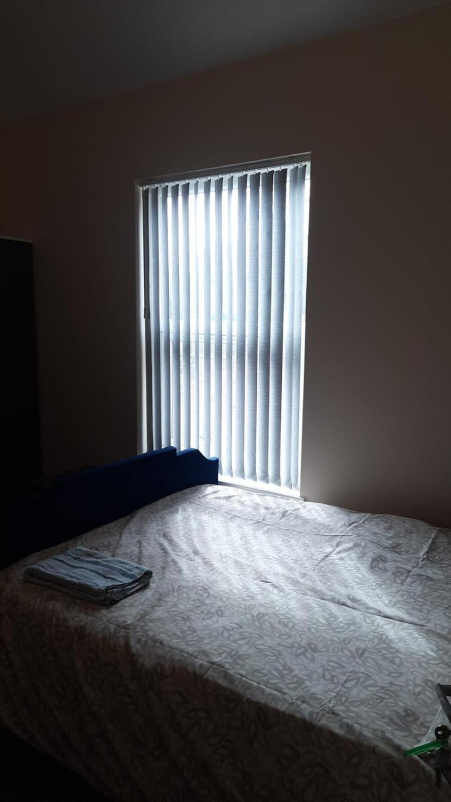 Lovely Bedroom With Shared Kitchen & Bathroom Free Parking Walsall Extérieur photo